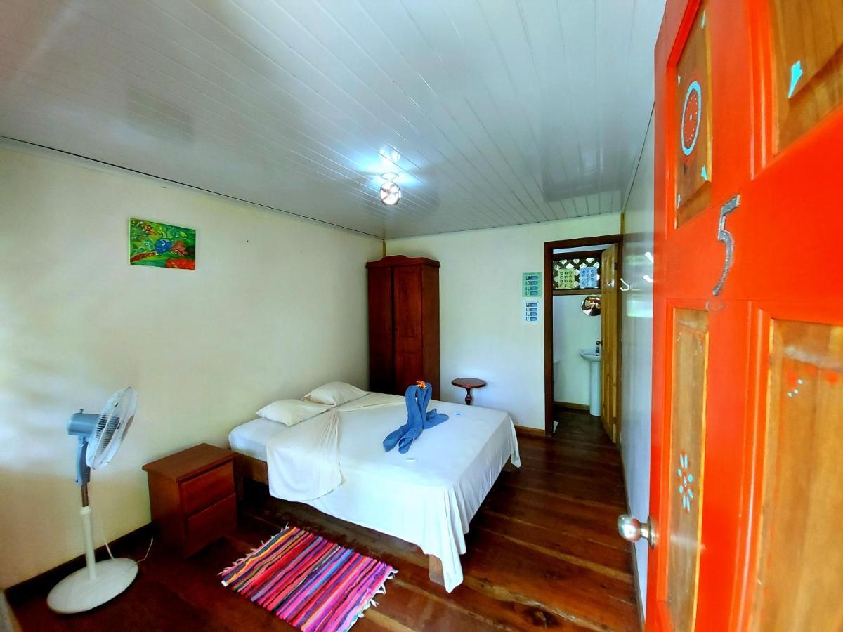 Cabinas Tortuguero Exterior photo